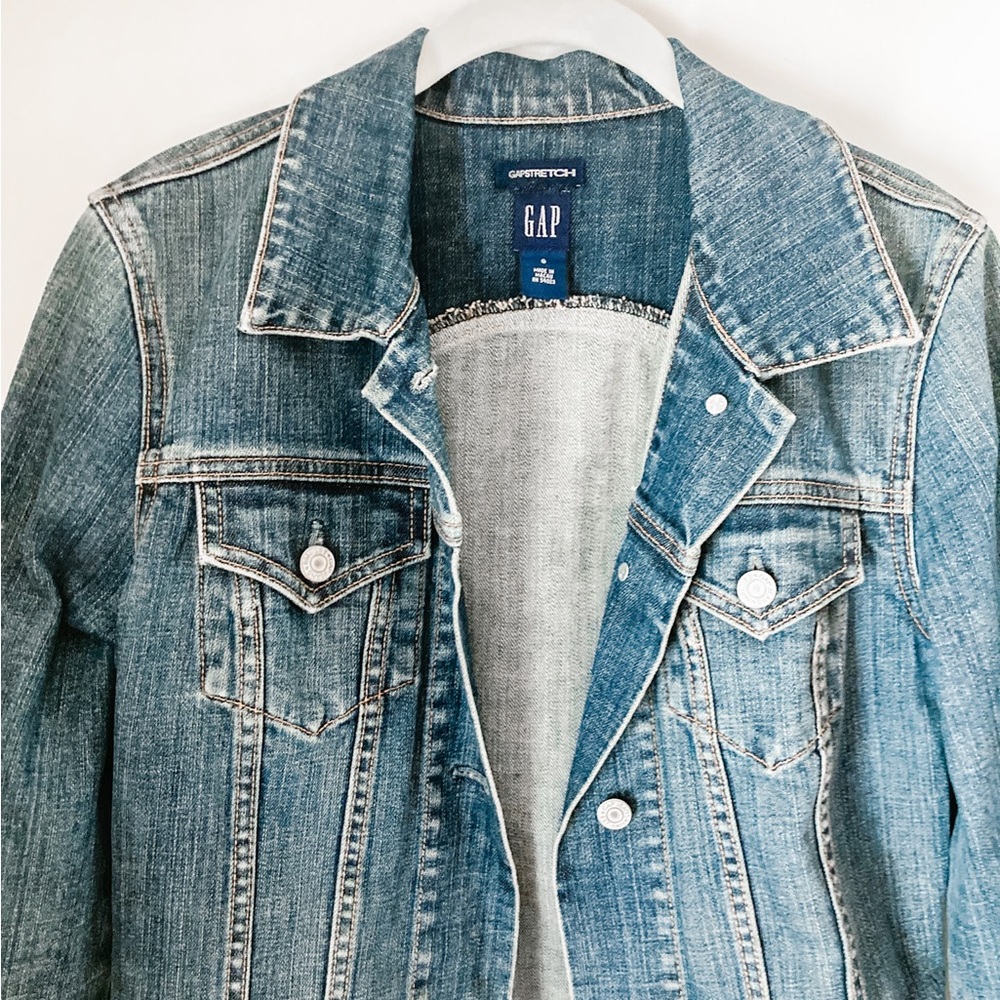 Gap Classic Jean Jacket, Small. - image 2